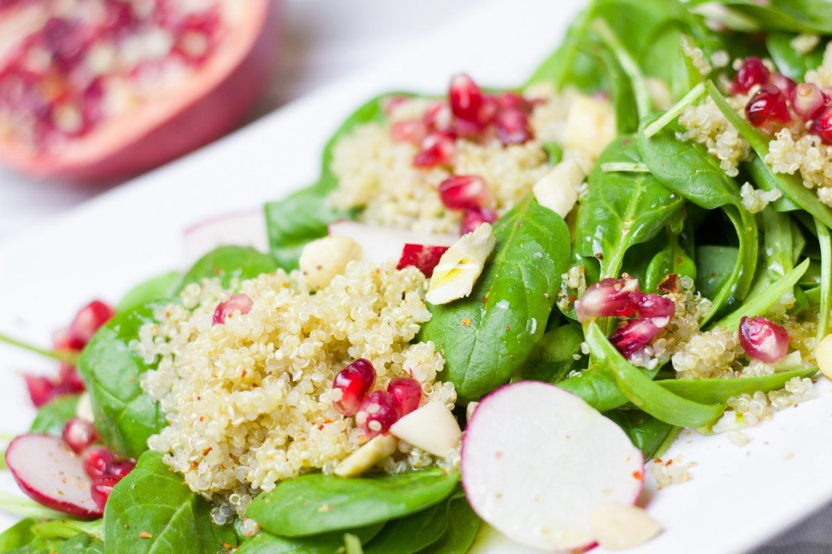 salad_spinach_pomegranate_couscous_healthy_delicious_tasty_food-1374091.jpg!d.jpg